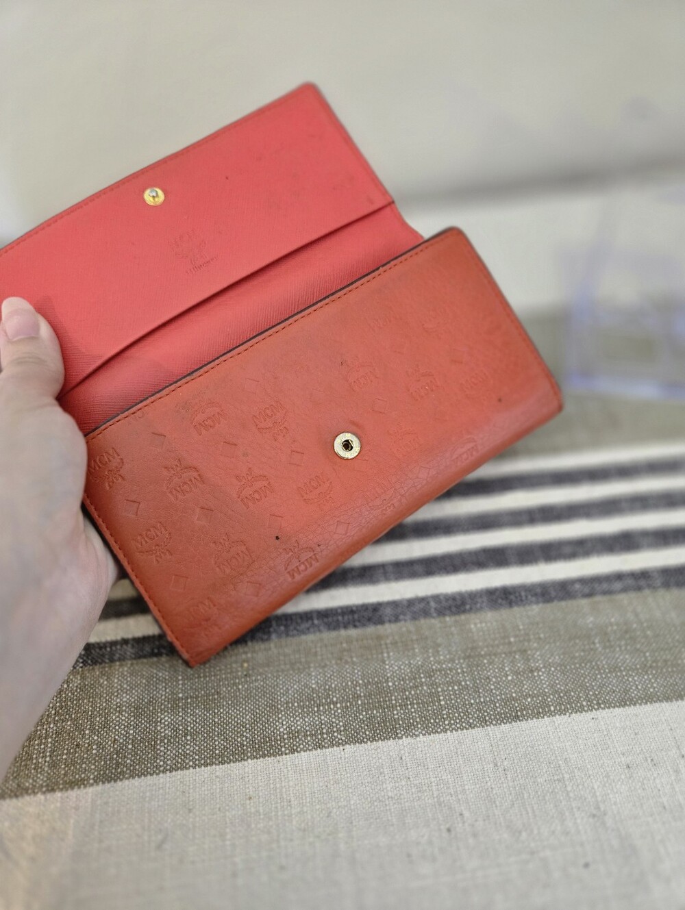 MCM Coral Red Embossed Leather Long Wallet with Gold Plate - Picture 16 of 16